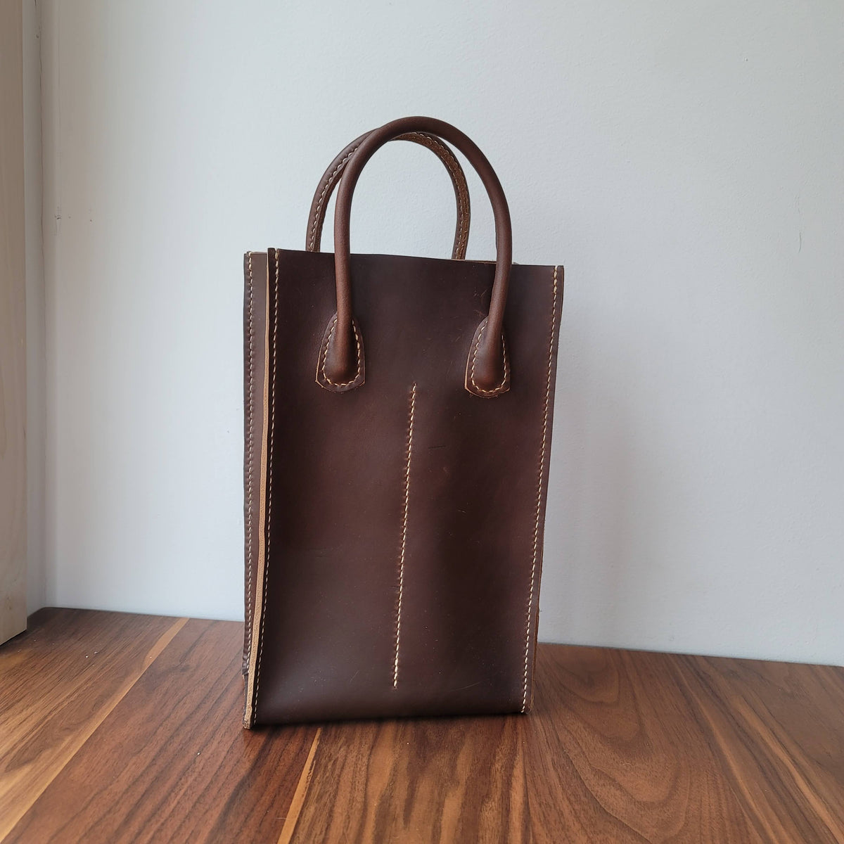 Avon Hills: Full-Day Leather Projects - Tote Bags & More - December