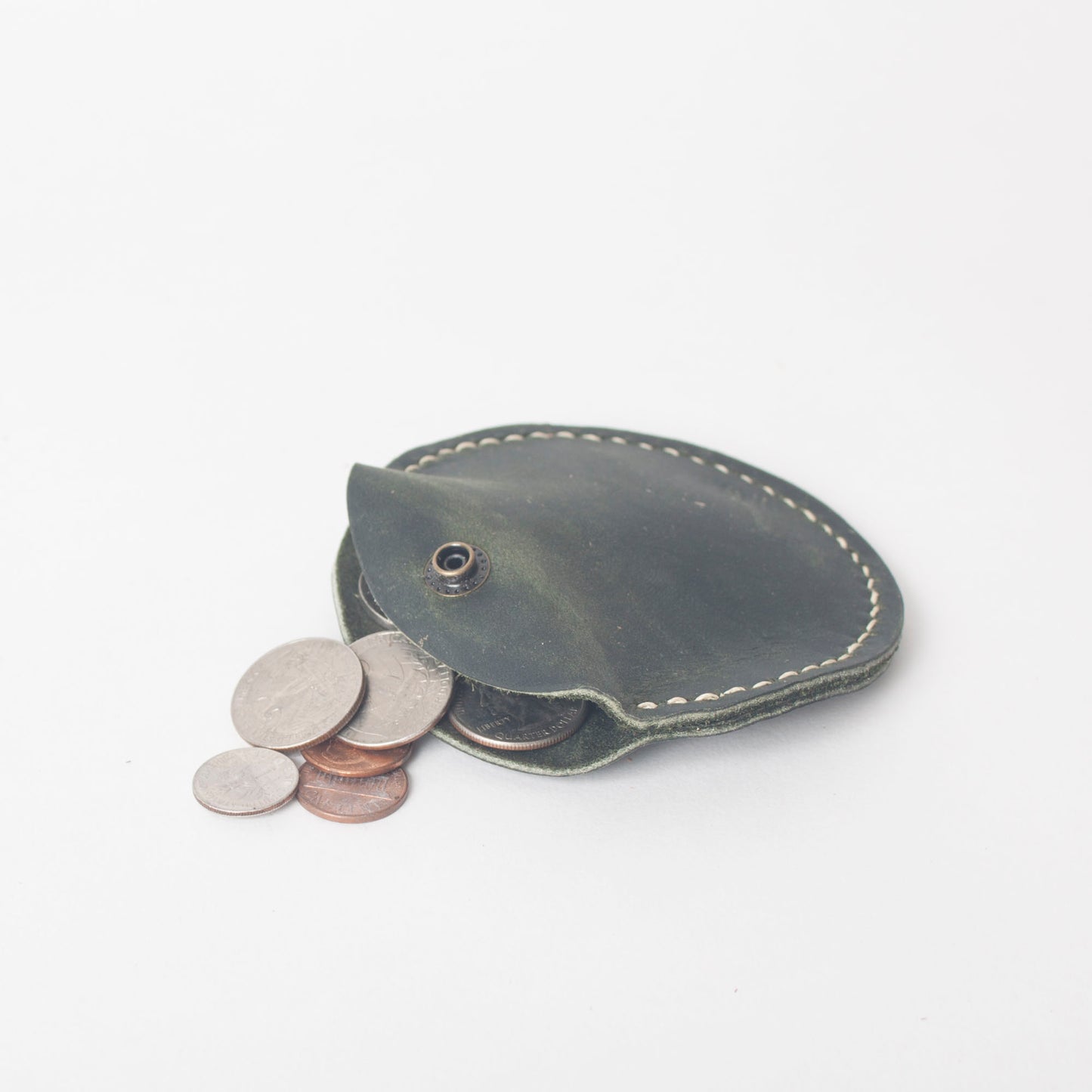 Learn-to-Sew Circle Coin Purse